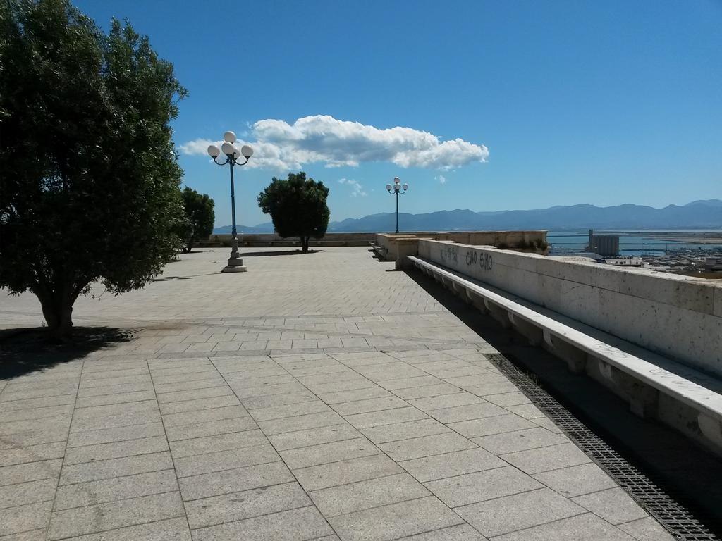 Albergo Aurora Cagliari Zewnętrze zdjęcie